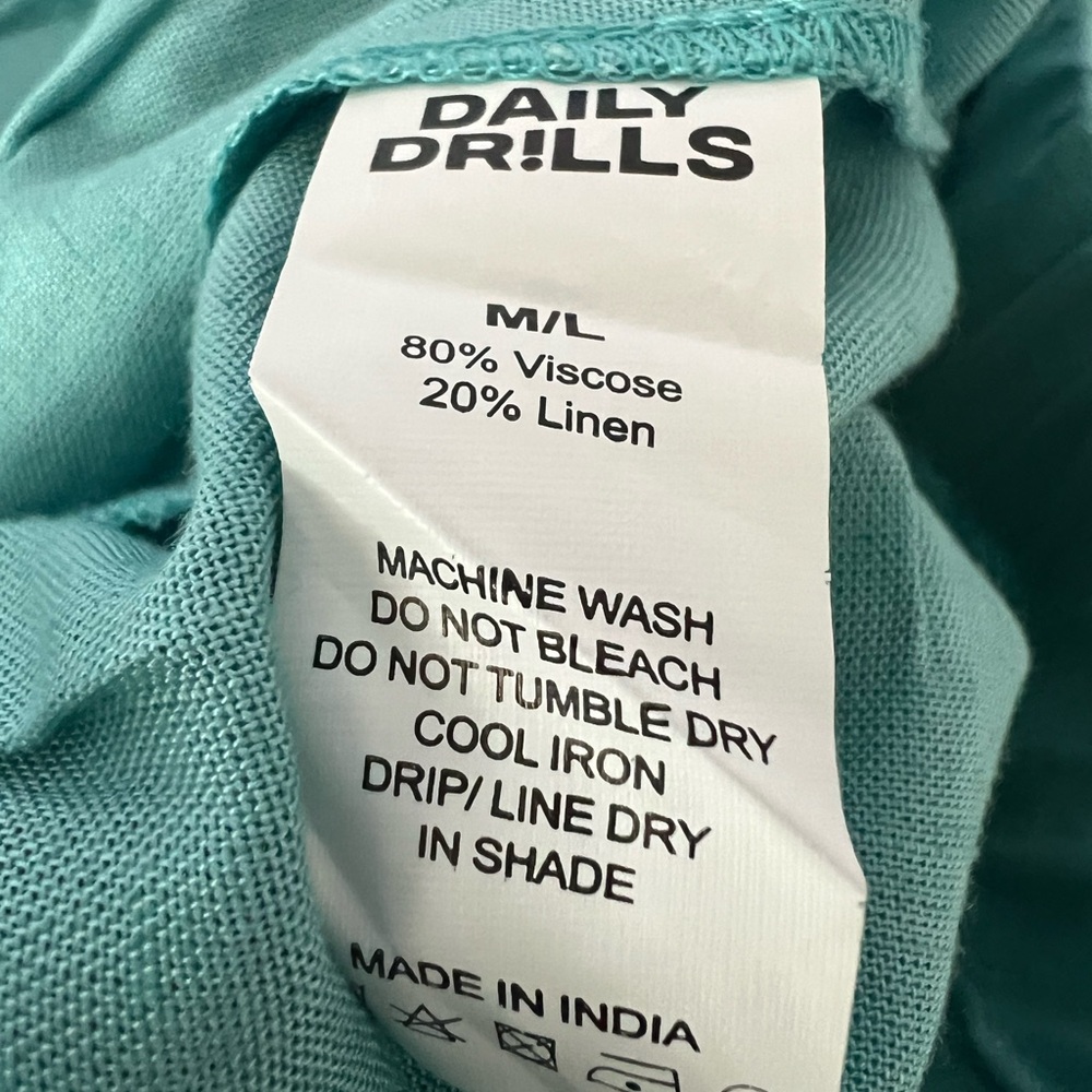 Daily Drills Wide-Leg Pants in Light Blue Flowy Resortwear - Picture 7 of 11